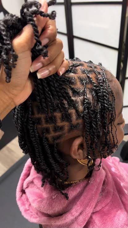 Kinky Twist